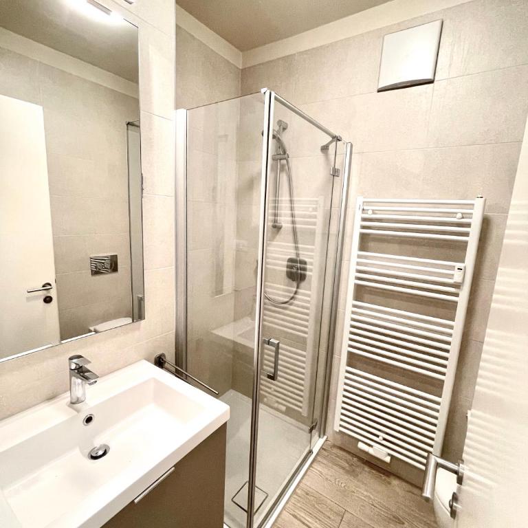 Bright studio apartment with free private parking - Appartamento con 1 Camera da Letto - 9