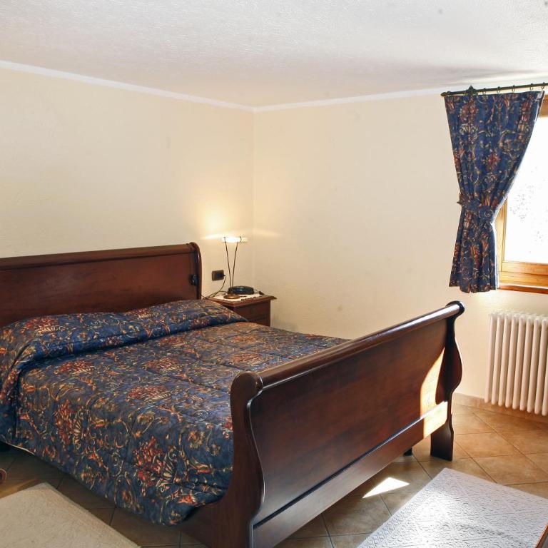 Les Combes - Double Room - 4