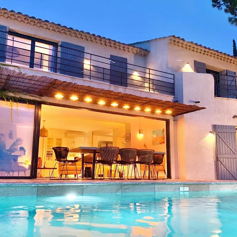 Découvrez la Villa « The View » - Villa - 44