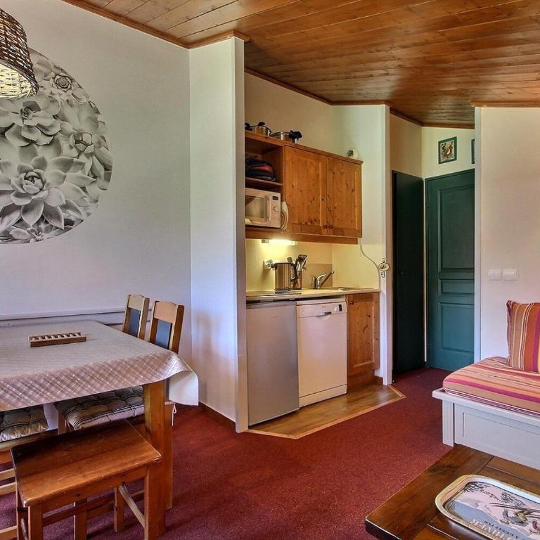 Appartement sud au pied des pistes, 5 pers., balcon - FR-1-455-7 - Appartement (5 Adultes) - 9