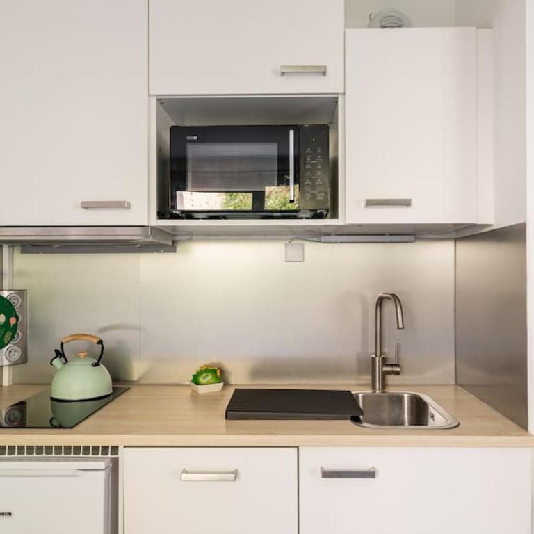 Studios avec parking, clim, balcon, proche tram - Monolocale con Vista Giardino - 19