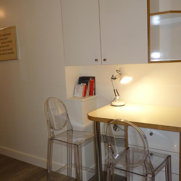 Prestigious 2 bedroom near Champs Elysées - Appartement - 30