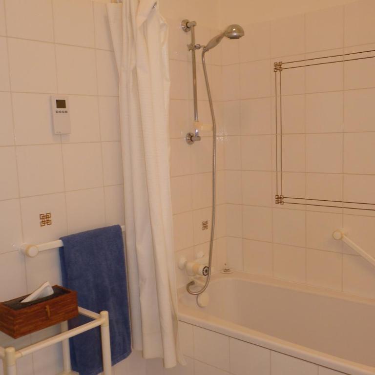 Prestigious 2 bedroom near Champs Elysées - Appartement - 19