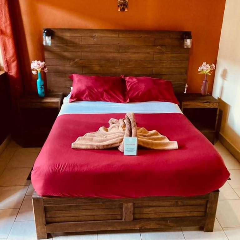 Casa Flor de Vida - Standard Queen Room - 1