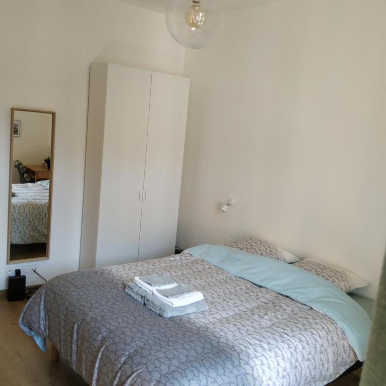 STUDIO CANNES A 5 MN A PIED DE LA GARE TOUT CONFORT AVEC BALCON - Appartement 1 Chambre - 1