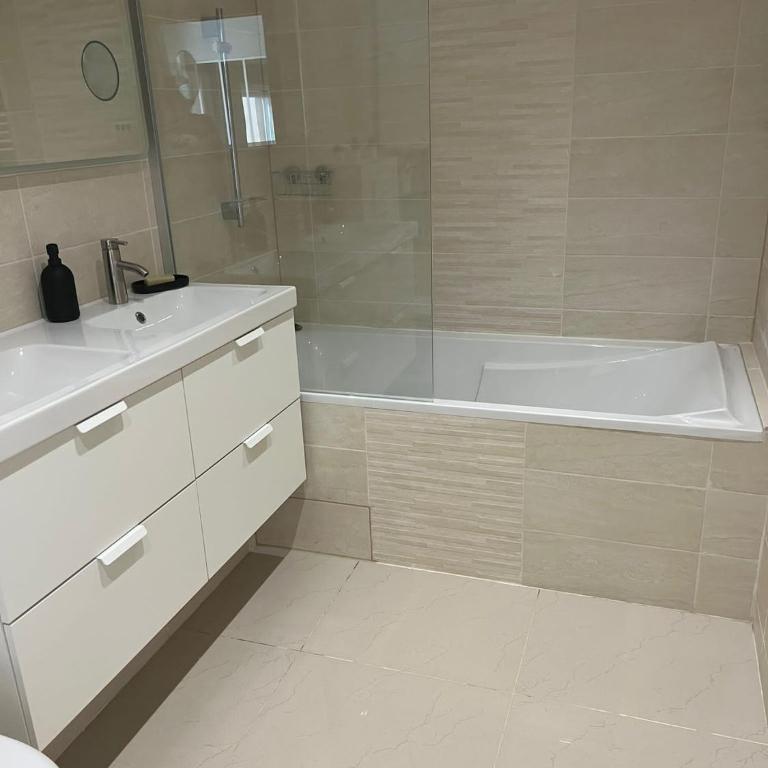 App 1 Mulhouse centre , 6 personnes - Appartement 2 Chambres - 27