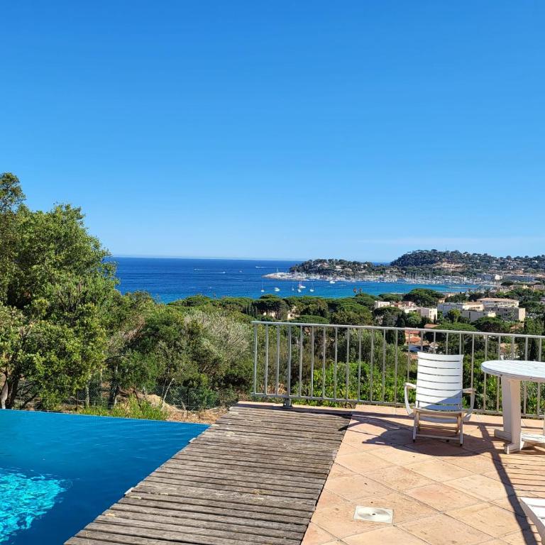 Les Citronniers - Splendide vue mer accès plage à pieds à 5 minutes - Villa con Vista Mare - 28