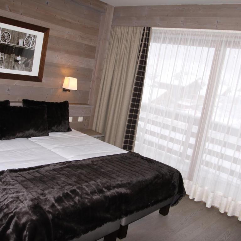 Hôtel Champs Fleuris Morzine - Chambre Double Deluxe - 1