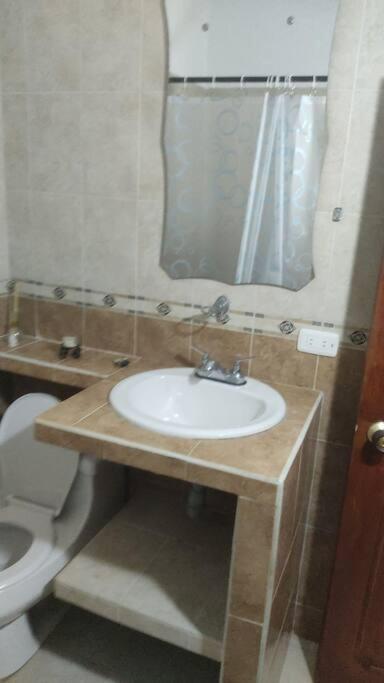Agradable apto independiente con tres cuartos y capacidad para 5 personas, equipada para una agradable estadia - Apartamento de 3 dormitorios - 19
