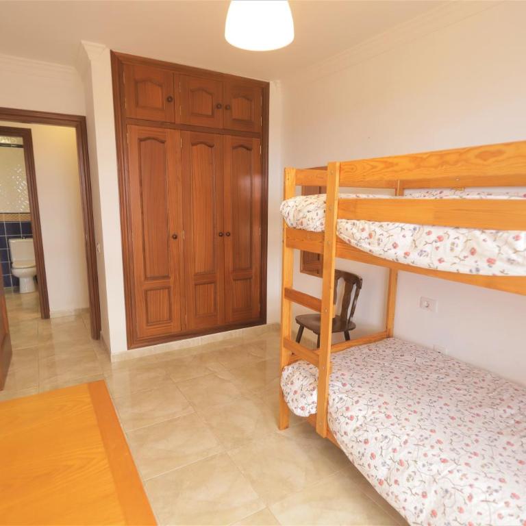 Apartment in Bajamar near coast - Three-Bedroom Apartment - 17