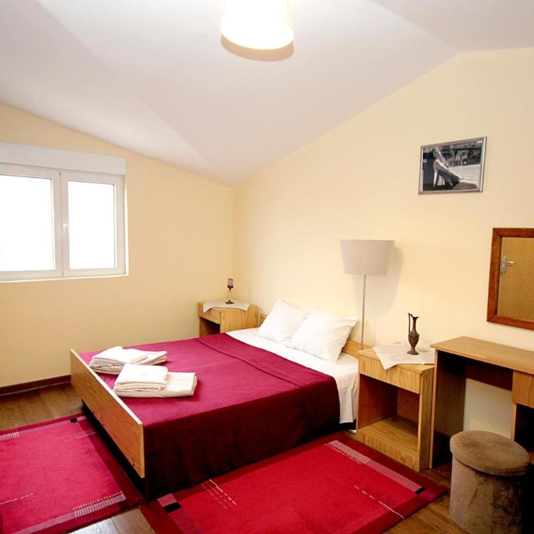 Apartmani Neda Bane - Triple Room with Balcony - 4