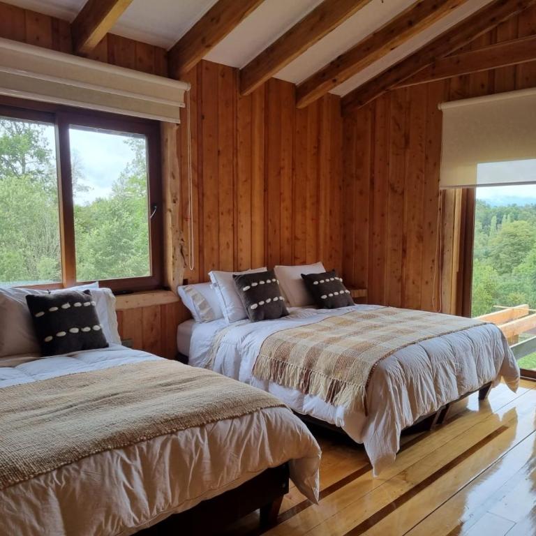 PARCELA DE AGRADO CON PISCINA LAGO RANCO todas las instalaciones con uso exclusivo capacidad 20 personas - Casa de 6 dormitorios - 13