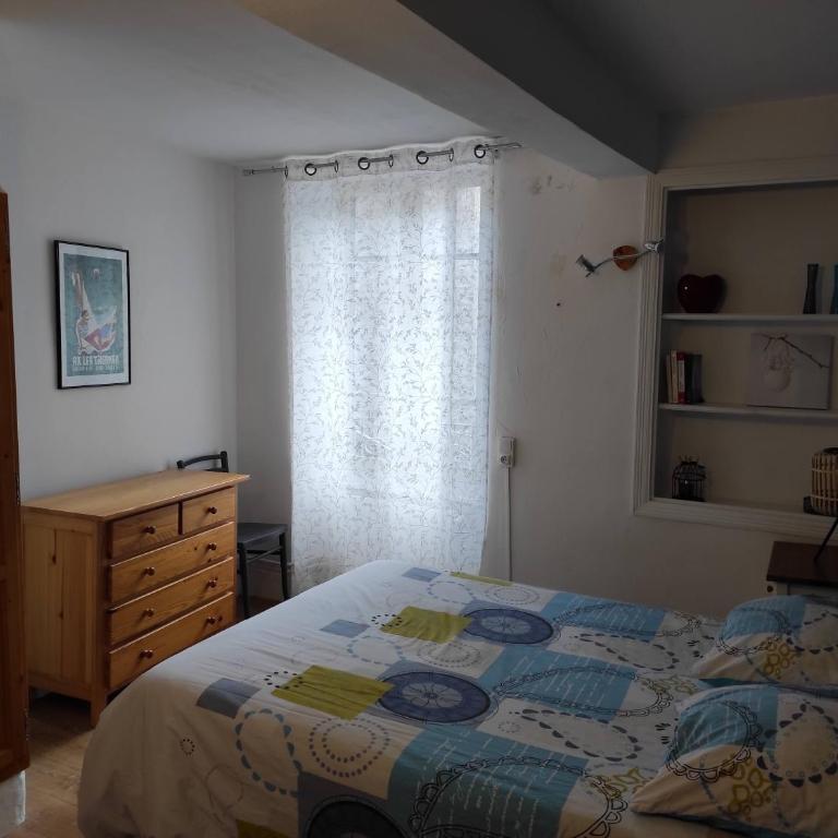 Maison de village dans une rue calme - Maison 2 Chambres - 9
