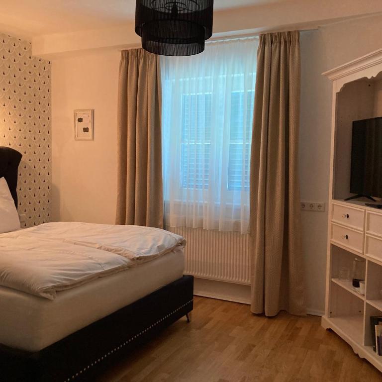 SternenHimmel - Romantik Zimmer !klimatisiert! - Doppelzimmer mit Gartenblick - 30