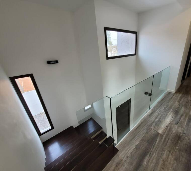 Duplex de Categoria - con estacionamiento gratuito - Casa de 3 dormitorios - 14