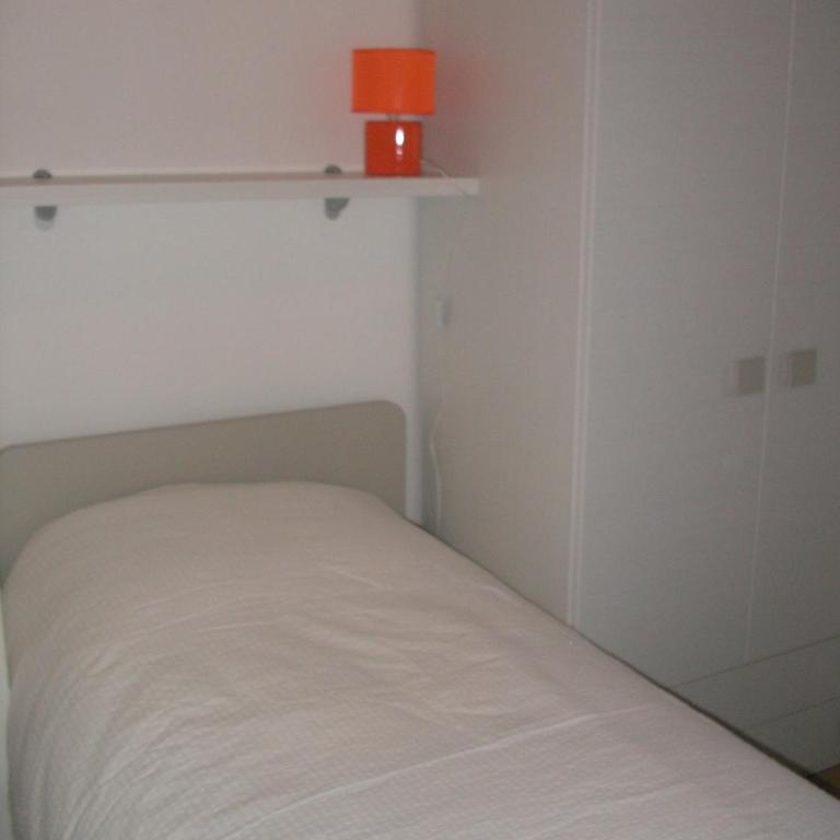 Residenza Caola Sant'Antonio Mavignola - Appartamento con 2 Camere da Letto e Balcone - 2