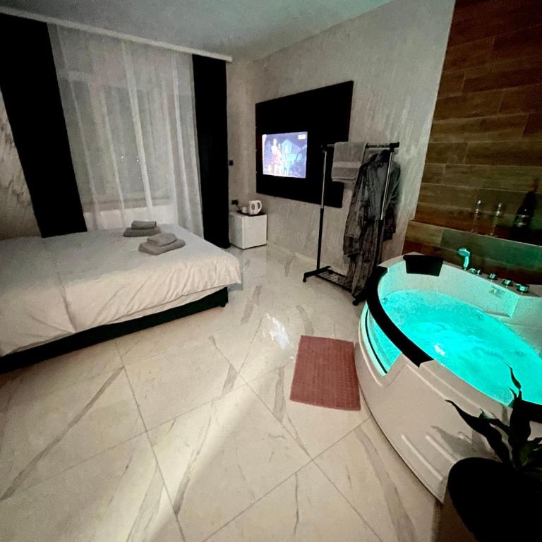 Pink House Apartments - Studio sa Hidromasažnom Kadom - 7