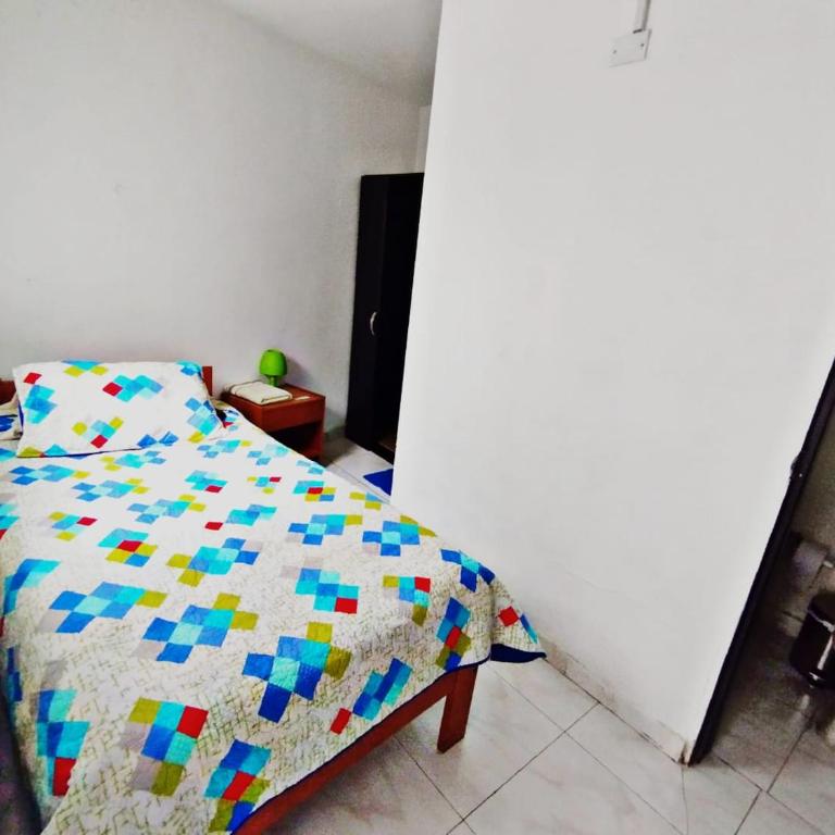 Aloha Hostel - Habitación Individual con baño privado - 11