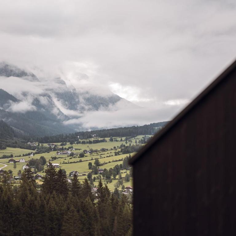 Amus Chalets Dolomites - Luxury Chalets South Tyrol - Two-floor Chalet with two bathrooms - 22
