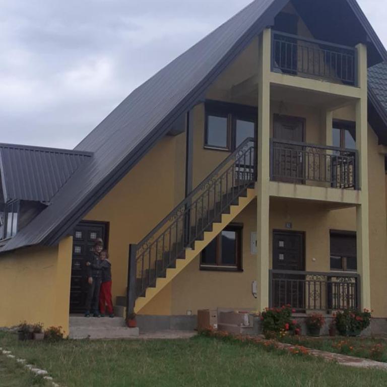 Apartman Žabljak - Apartman sa Pogledom na Planinu - 9