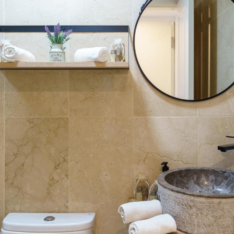 2nd line from the beach , seaviews + parking &pool - Apartamento de 1 dormitorio - 61