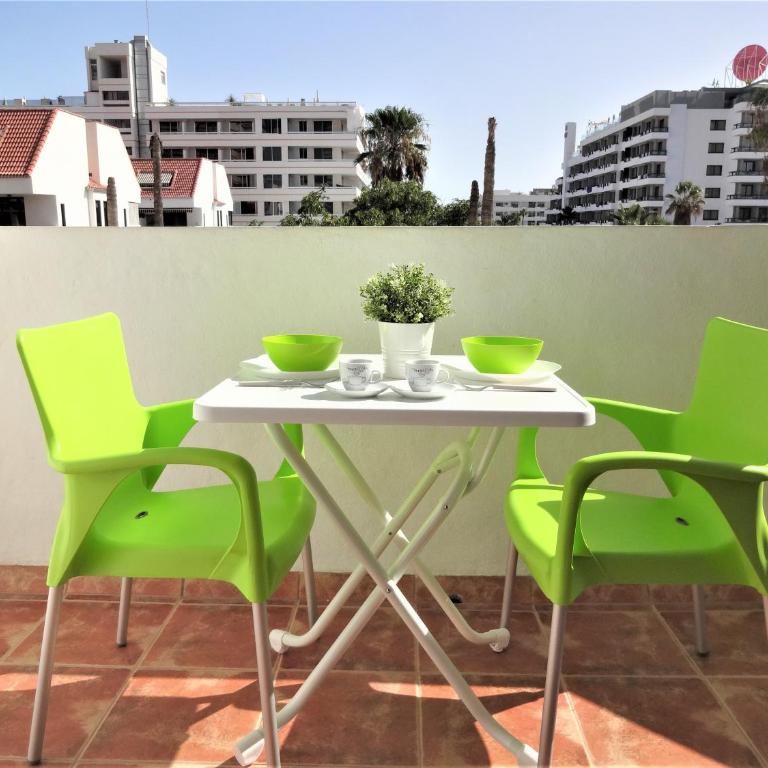 Amazing modern apartment, free WIFI, international TV and VoD, center of Las Americas - Apartamento de 1 dormitorio - 11