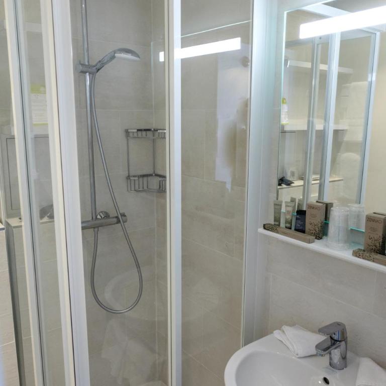 HOTEL DE PARIS MONTPARNASSE - Chambre Simple - Vue sur Jardin - 3