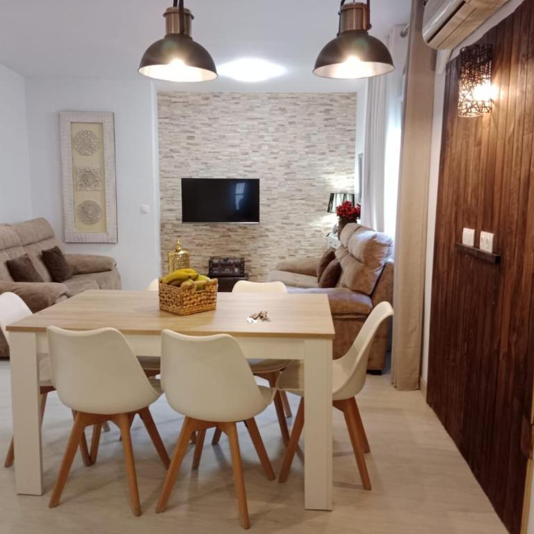"Conde de Cárdenas II" Parking propio - Three-Bedroom Apartment - 26