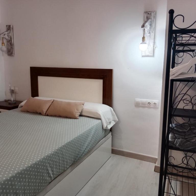 "Conde de Cárdenas II" Parking propio - Three-Bedroom Apartment - 20