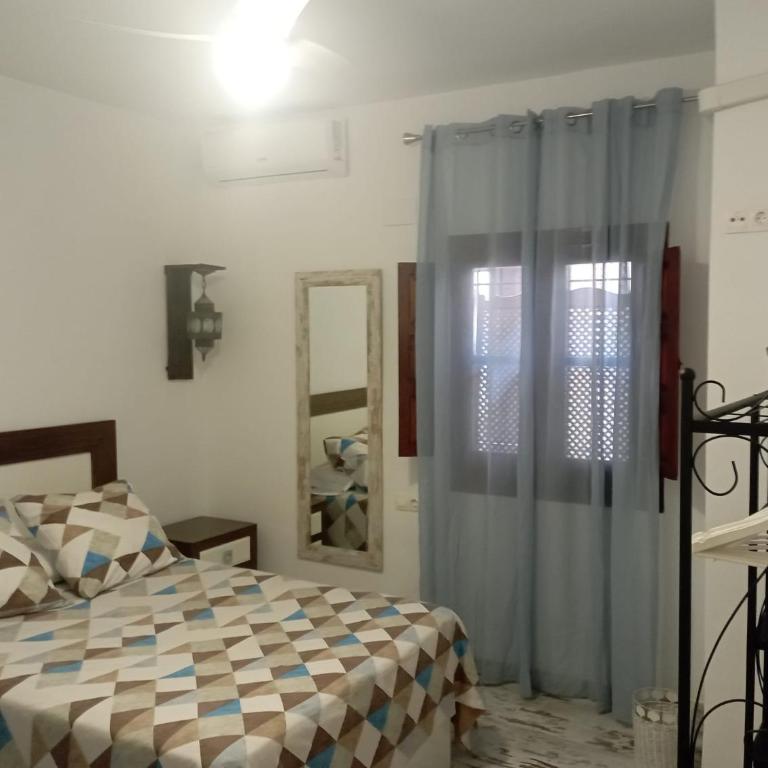 "Conde de Cárdenas II" Parking propio - Three-Bedroom Apartment - 8