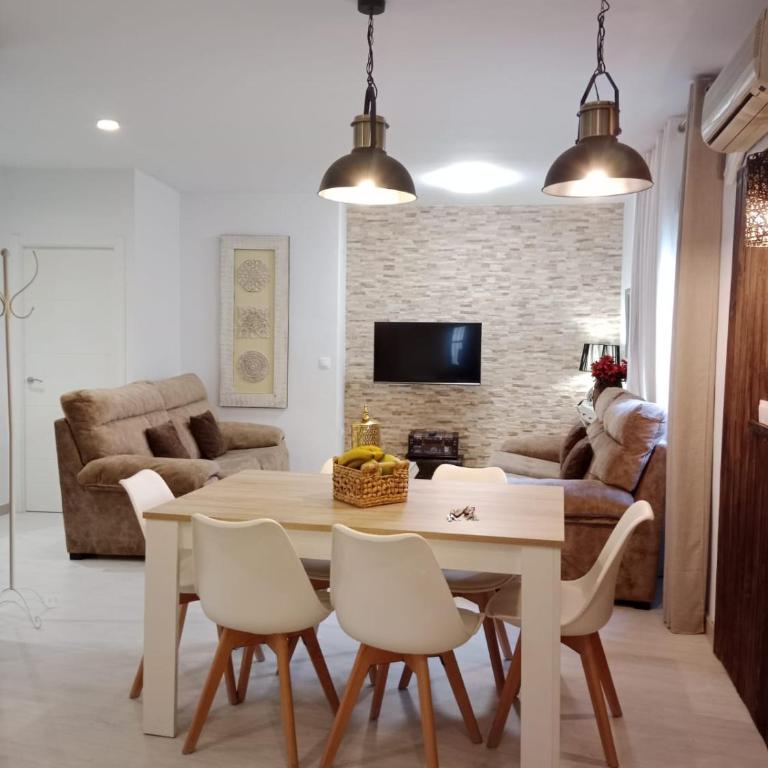 "Conde de Cárdenas II" Parking propio - Three-Bedroom Apartment - 27