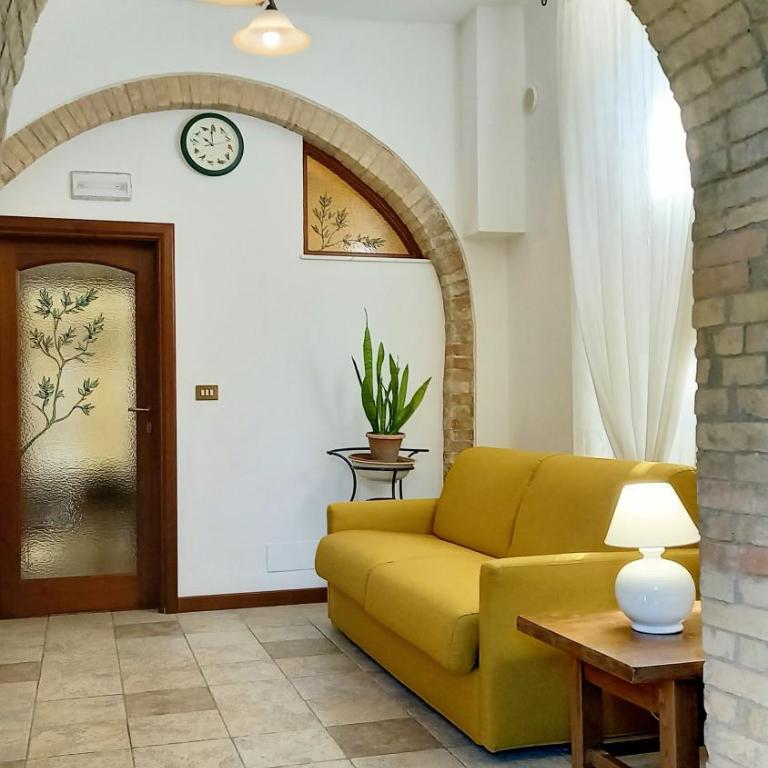 La Casa Di Famiglia - Appartamento con Vista Giardino - 1