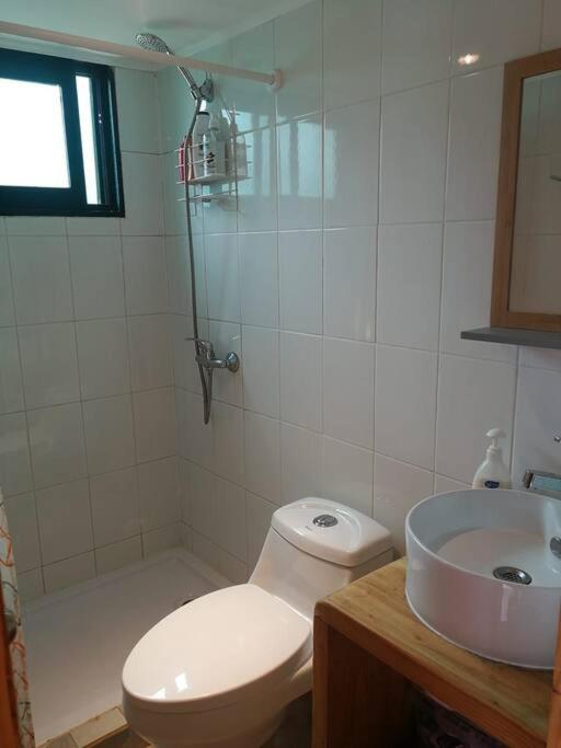 Hermosa cabaña con vista al lago Vichuquén - Three-Bedroom House - 22
