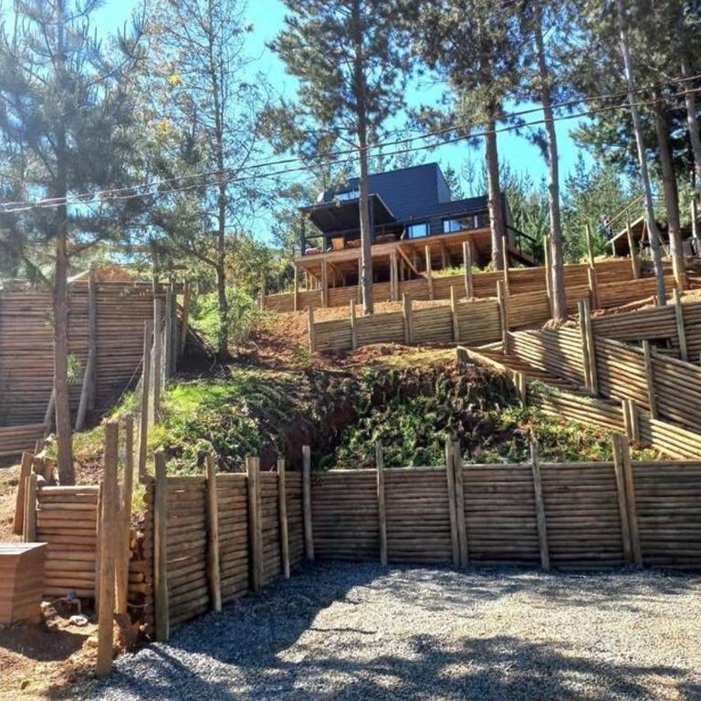 Hermosa cabaña con vista al lago Vichuquén - Three-Bedroom House - 34