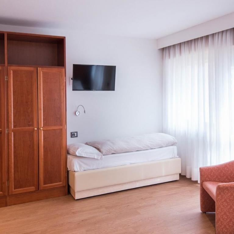 Hotel Moena - Camera Familiare Superior - 1