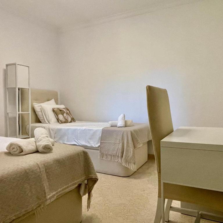 Royal Pearl Marbella - Two-Bedroom Apartment - 5