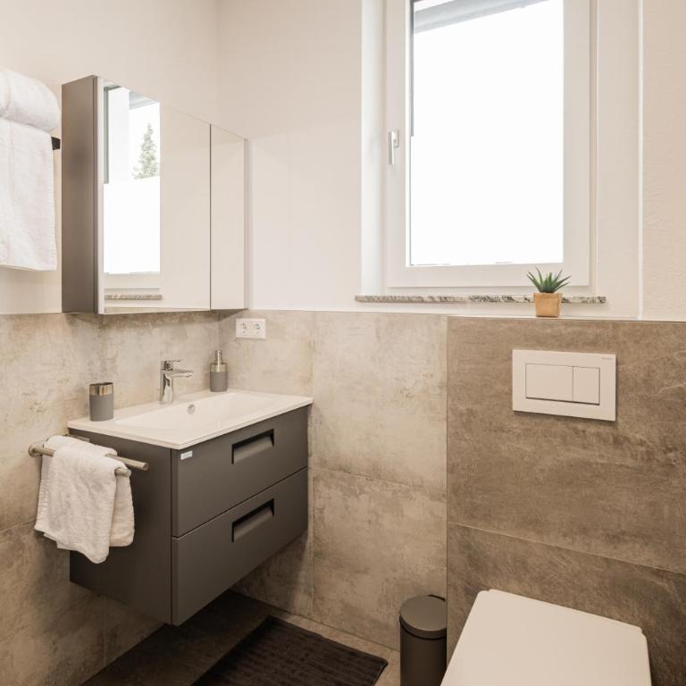 Granit Appartements - Apartment mit Balkon - 6