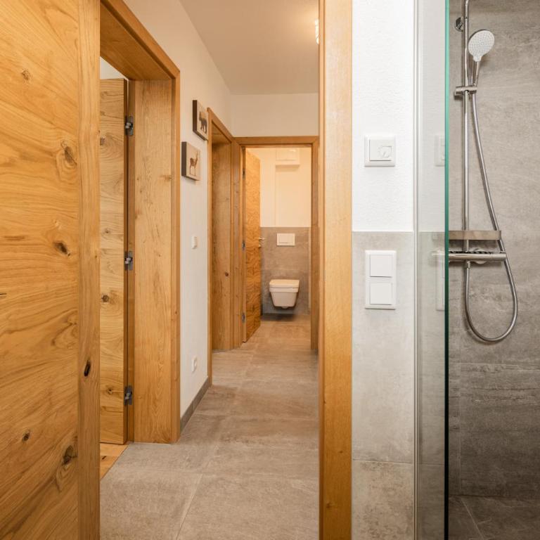 Granit Appartements - Apartment mit Balkon - 8