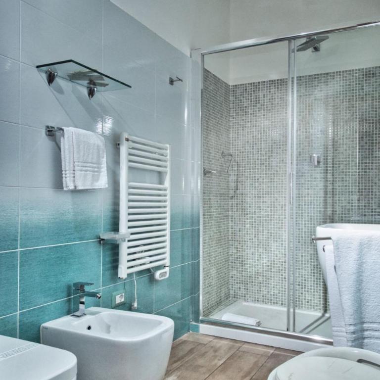 Smart Suite & Apartments - Camera Matrimoniale - 4