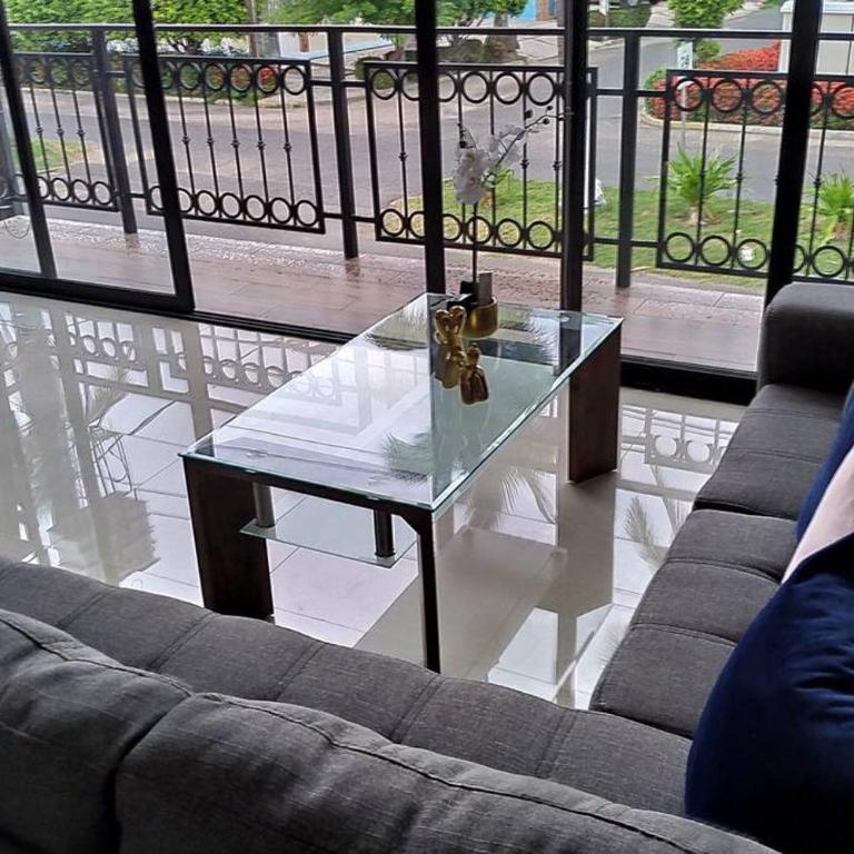 Departamentos Celia en Zona Dorada - Two-Bedroom Apartment - 18