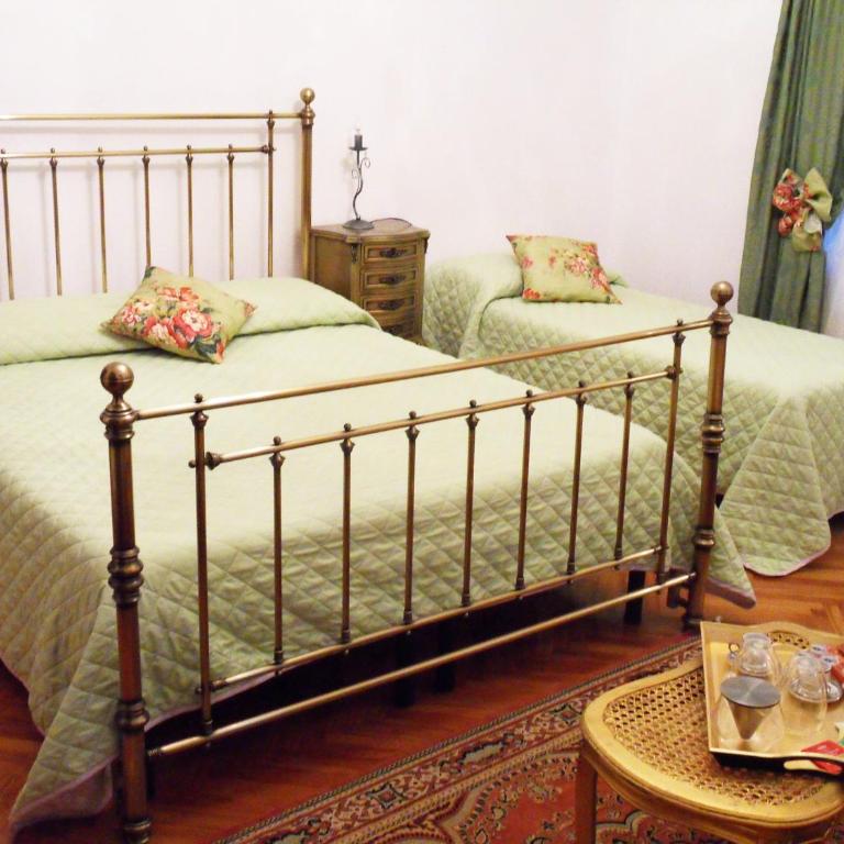 Art&Coffee - Triple Room with Private External Bathroom - 19