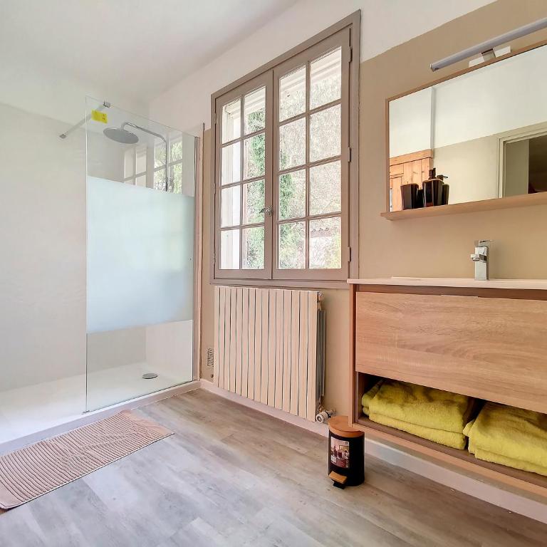 Gites Partage des Eaux L'isle sur la Sorgue - Two-Bedroom Apartment - 7