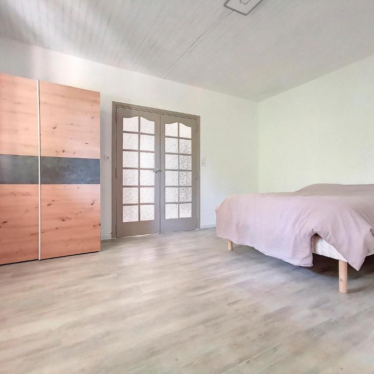 Gites Partage des Eaux L'isle sur la Sorgue - Two-Bedroom Apartment - 9