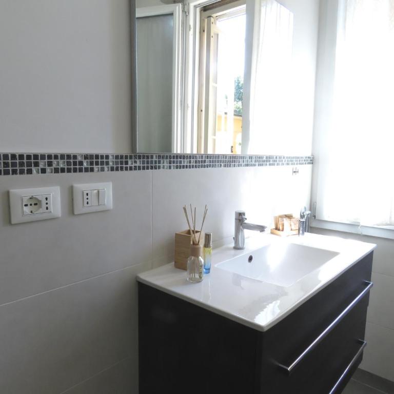 Pasubio Apartment - One-Bedroom Apartment - 14