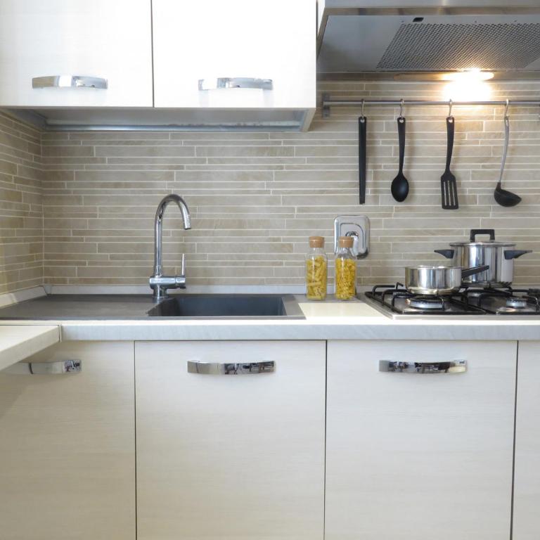 Pasubio Apartment - One-Bedroom Apartment - 7