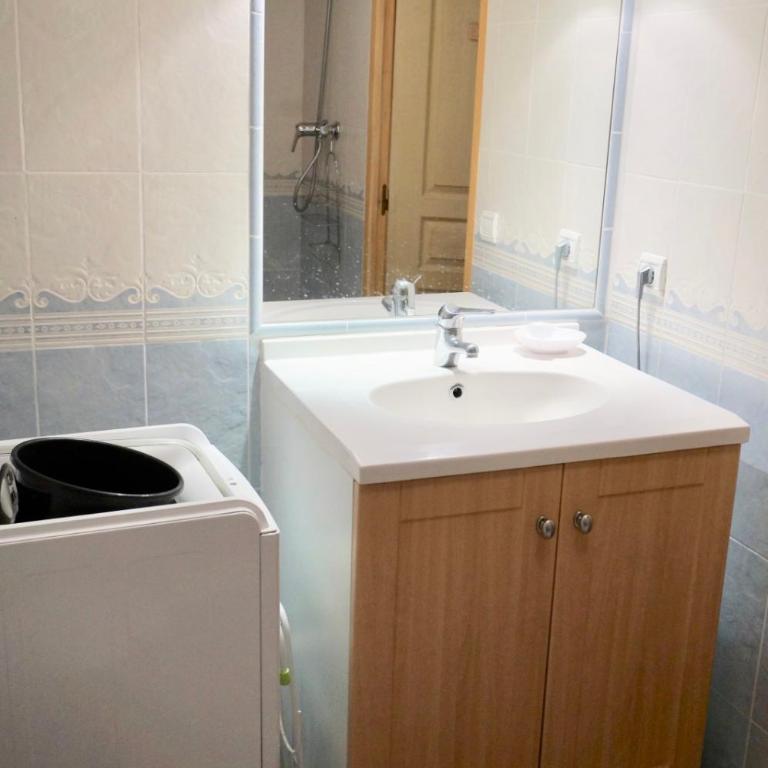 Chalet de Montalbert 32C 5-7 pers Ski in Ski out - Appartamento con 2 Camere da Letto - 23