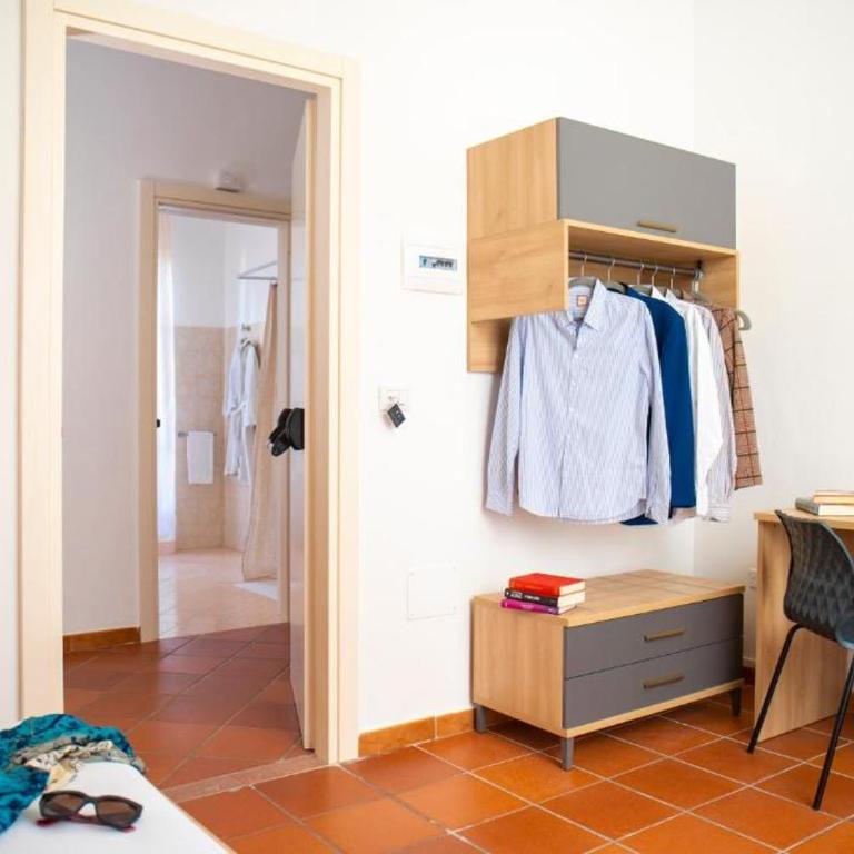 Ballaro' Hotel - Budget Room - Camera Matrimoniale con Bagno Privato Esterno - 13