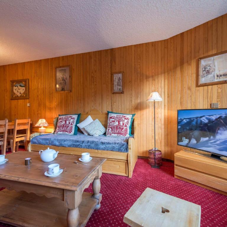 Courchevel 1850 : Appartement ensoleillé ski-aux-pieds avec balcon, parking, wifi - Apartamento de 1 dormitorio - 1