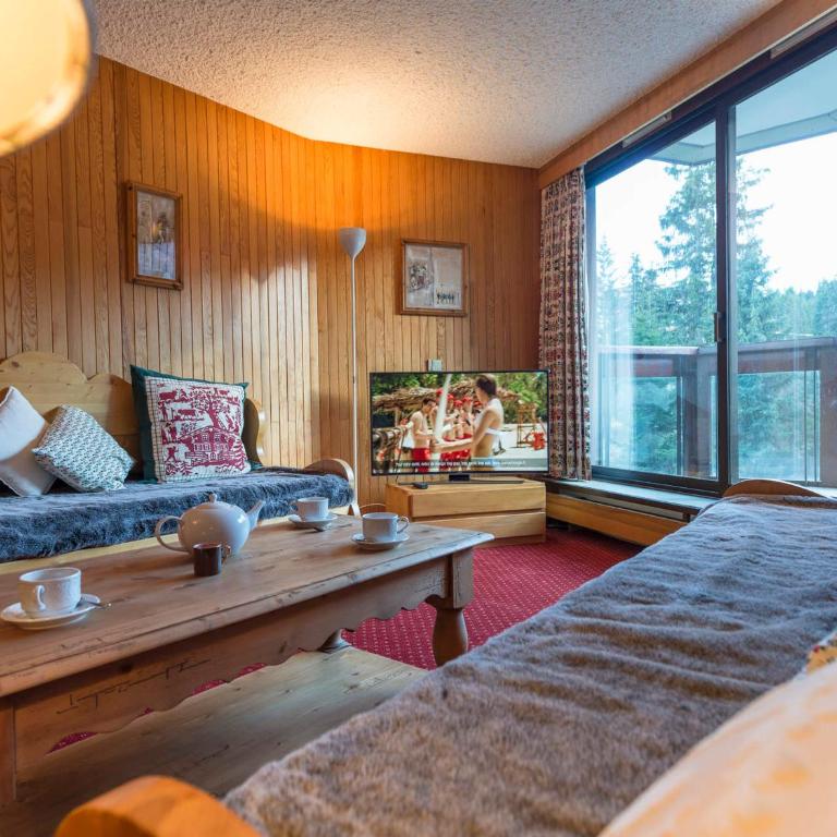 Courchevel 1850 : Appartement ensoleillé ski-aux-pieds avec balcon, parking, wifi - Apartamento de 1 dormitorio - 2