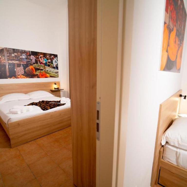 Ballaro' Hotel - Budget Room - Camera Familiare Deluxe - 6